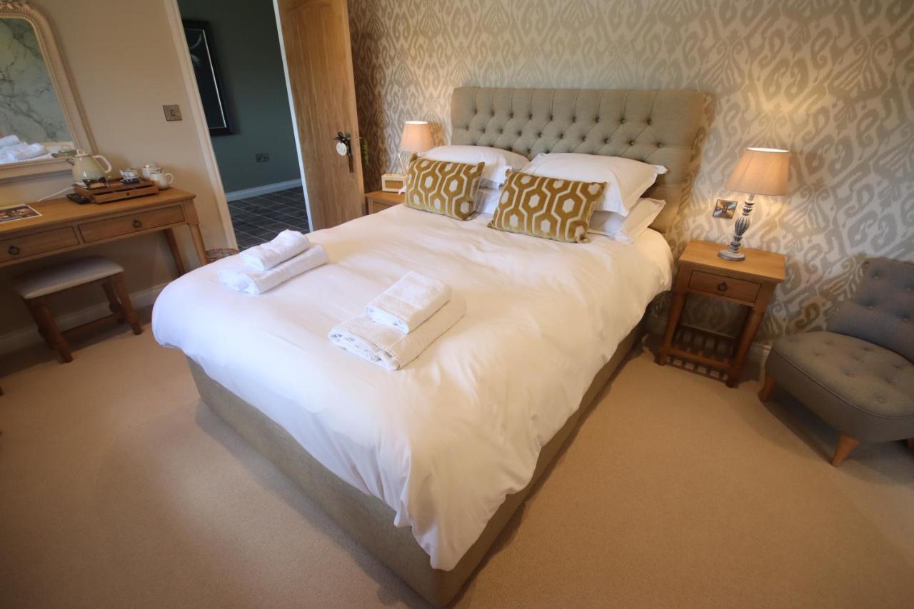 The Horseshoe Country Inn Pickering Extérieur photo