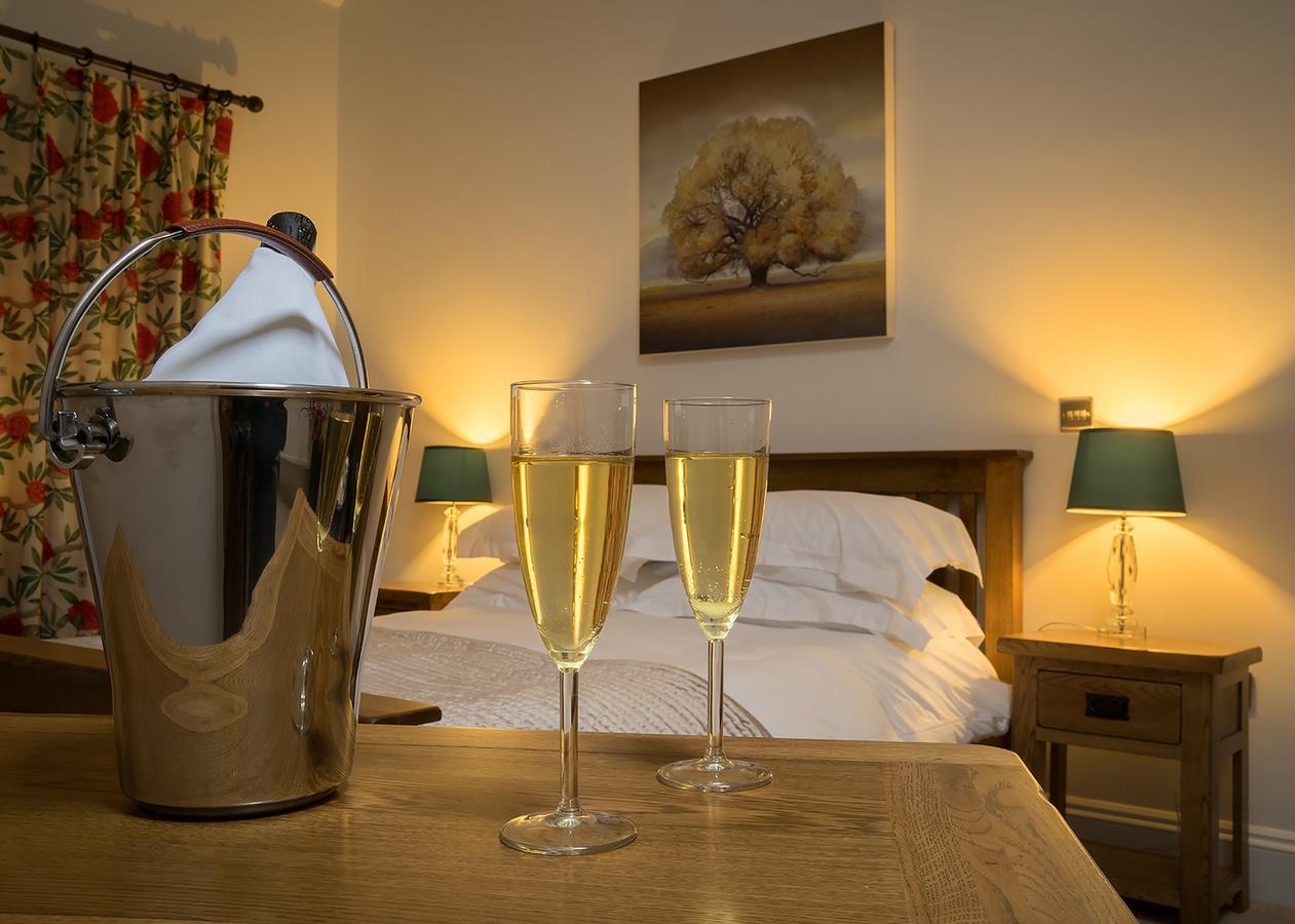 The Horseshoe Country Inn Pickering Extérieur photo