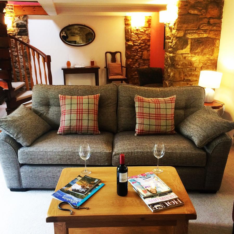 The Horseshoe Country Inn Pickering Extérieur photo